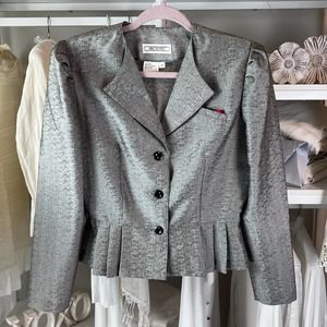 Vintage Pretense Women's women's size 12. Grey, classic, professional #1591